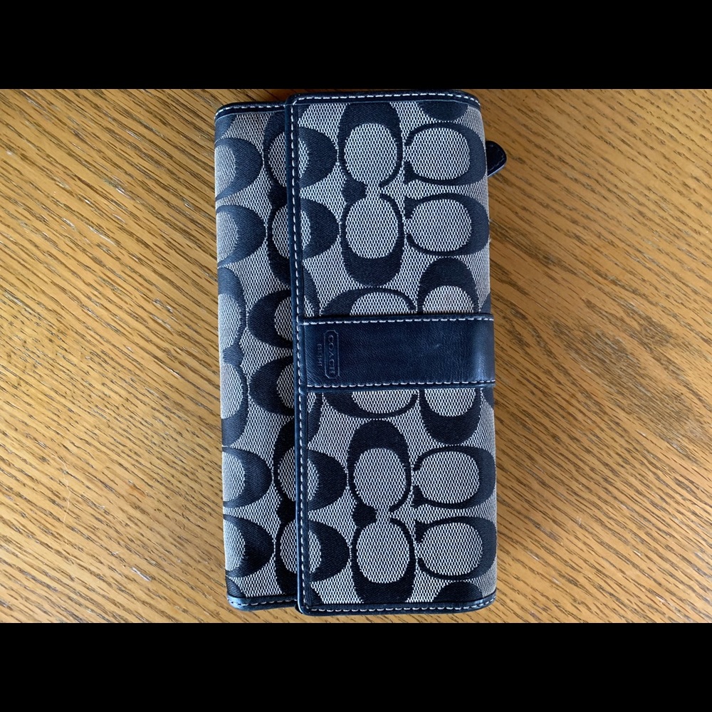 Coach wallet